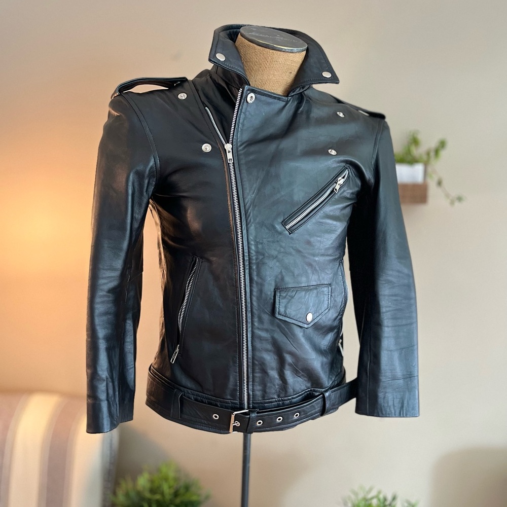 Leather Jacket Black zippers Small motorcycle